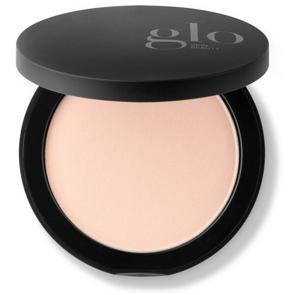 Glo Skin Beauty Pressed Base  Beige