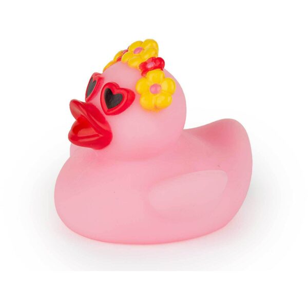 Isabelle Laurier Rubber Duck Instafamous