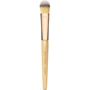 Jane Iredale Brushes Foundation