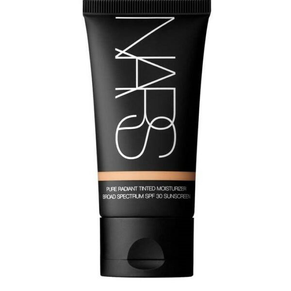 NARS Pure Radiant Tinted Moisturizer Finland