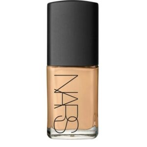 NARS Sheer Glow Foundation Barcelona