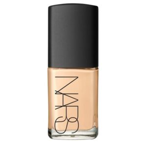 NARS Sheer Glow Foundation Vienna