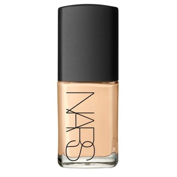 NARS Sheer Glow Foundation Vienna