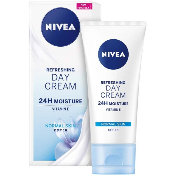 NIVEA Moisture Day Care SPF15 50 ml