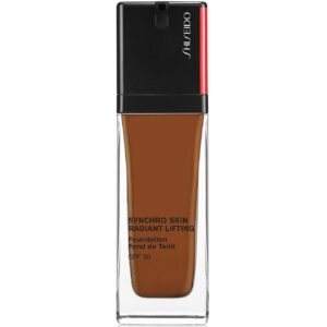 Shiseido Synchro Skin Radiant Foundation 530 Henna