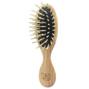 Tek Small Oval Hair Brush With Short Wooden Pins